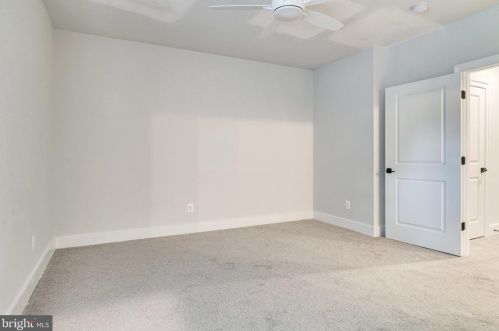 6208 Kellogg Dr, Mc Lean VA  22101-3121 exterior