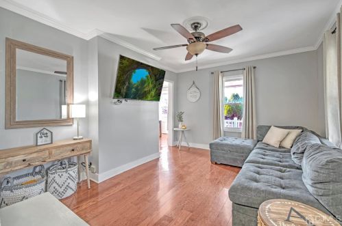 535 Front St, Green Brook NJ  08812-1009 exterior