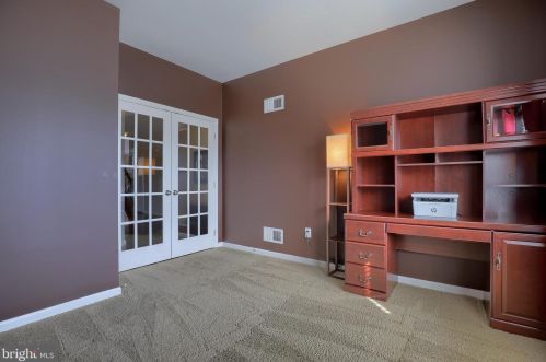 487 Prescot St, Lancaster PA 17601-5086 exterior