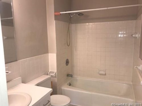 50 Balance Rock Rd, Seymour CT 06483-6032 exterior