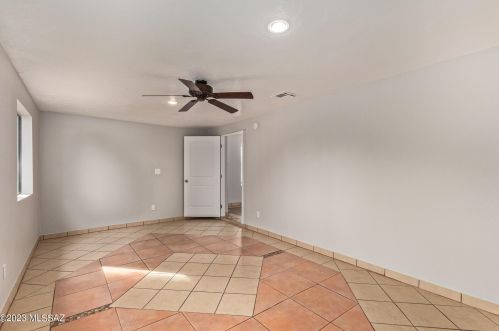 818 Calle Bocina, Tucson AZ  85756-6434 exterior