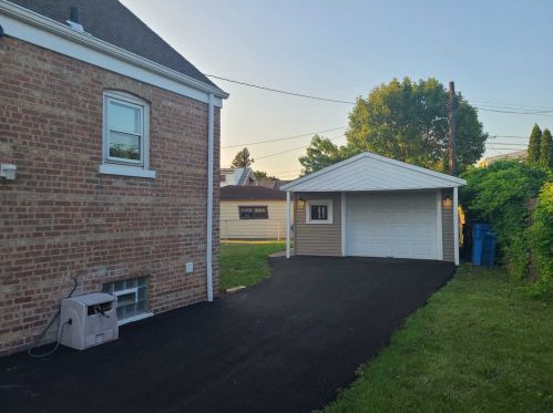 4136 70th St, Chicago IL  60629-5723 exterior