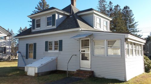 57 Pembroke Rd, Concord NH 03301-5707 exterior