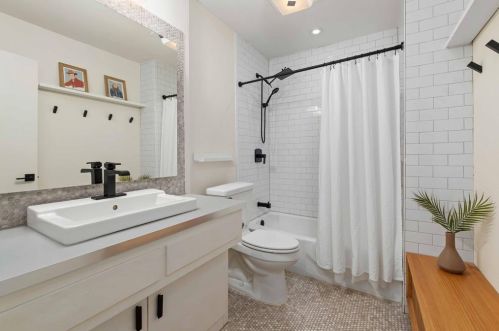 5407 Claymoor Dr, Austin TX 78723-4808 exterior