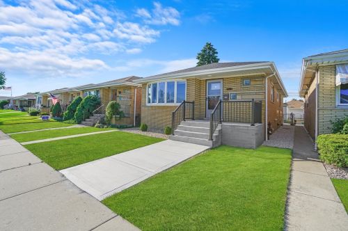 6218 64th St, Chicago IL  60638-5016 exterior