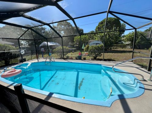 982 California Blvd, Fort Pierce FL  34953-1813 exterior