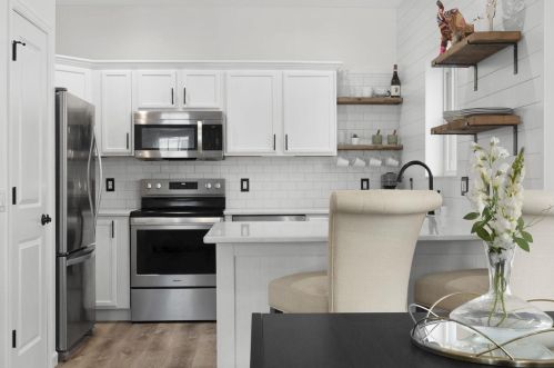 3929 Maple Grove Dr, Madison WI  53719-1842 exterior