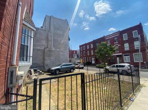 1505 Bouvier St, Philadelphia PA  19146-4745 exterior