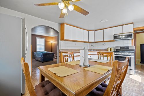 2604 82nd St, Chicago IL 60652-2836 exterior