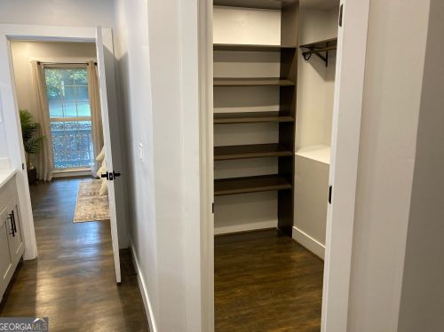 2933 Margaret Mitchell Ct, Atlanta GA 30327-1614 exterior