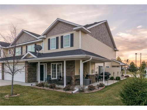 2712 154th St, Des Moines, IA 50325-4552