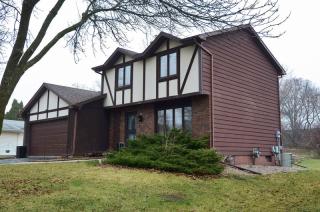 205 Saint Albans Ave, Madison, WI 53714-2705