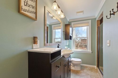 1697 Chatsworth, Saint Paul MN 55113-6536 exterior