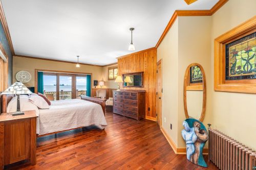 1700 Minnesota Ave, Duluth MN 55802-2434 exterior