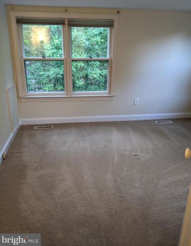 4855 Reservoir Rd, Washington DC  20007-1543 exterior