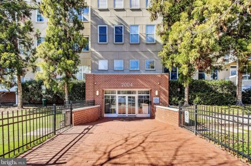 2004 11th St, Washington DC  20001-4014 exterior