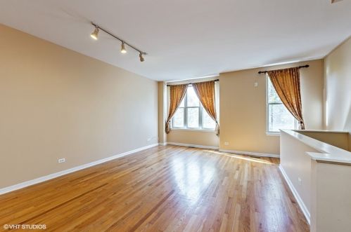 1343 Burling St, Chicago, IL 60610-5683