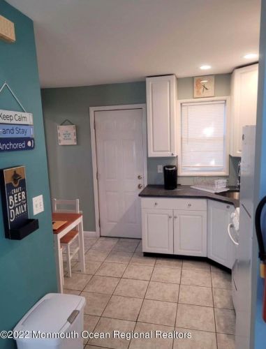 511 14th Ave, Belmar NJ  07719-2517 exterior