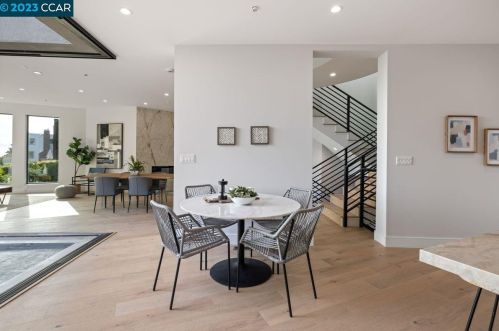 524 Cragmont Ave, Berkeley CA 94708-1207 exterior