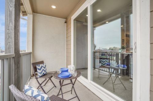 1136 California Cir, Milpitas CA 95035-3019 exterior