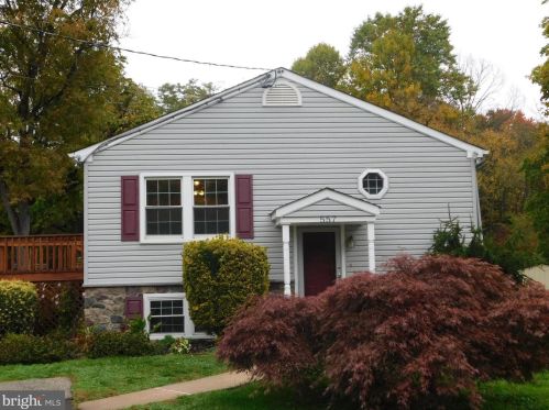 557 Limerick Center Rd, Limerick, PA 19468-1007