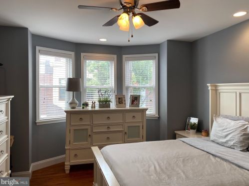 1617 Franklin St, Philadelphia PA 19148-1222 exterior