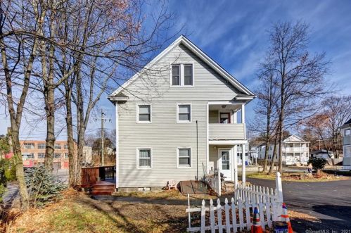 282 Elm St, Torrington CT 06790-4600 exterior