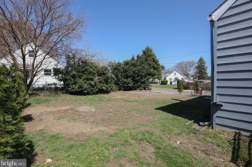 217 Church St, Blenheim NJ 08012-3907 exterior