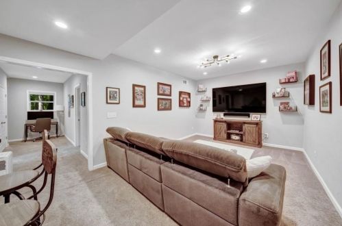 2508 Caladium Dr, Atlanta GA 30345-1325 exterior