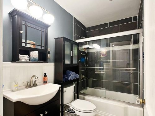 1901 Forrest Ave, Atlanta GA 30344-2768 exterior