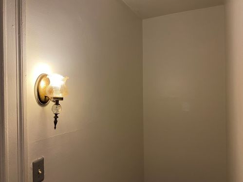 2913 Bedford Ave, Pittsburgh PA 15219-4011 exterior