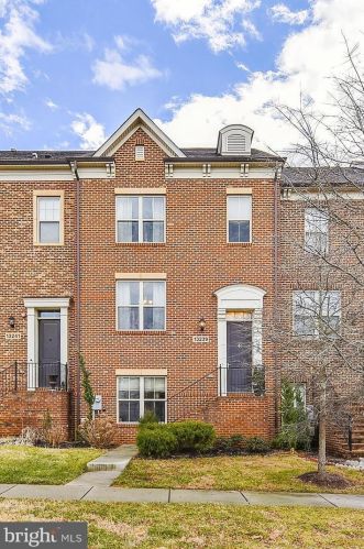 13239 Tivoli Lake Blvd, Silver Spring, MD 20906-6761