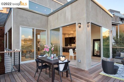 1550 Grand View Dr, Berkeley CA 94705-1637 exterior