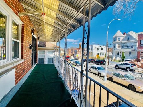 1835 Mayflower Ave, Bronx NY 10461-4007 exterior