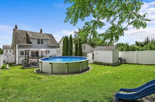 133 Prospect Ave, Middletown, NY 10940-3942