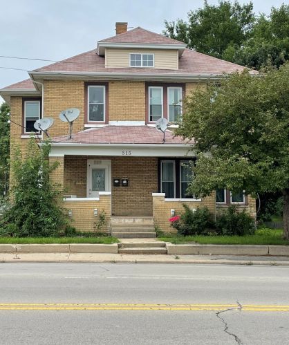 515 Jefferson St, Joliet, IL 60435-7417