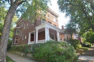 4901 Kimbark Ave, Chicago IL  60637-4416 exterior