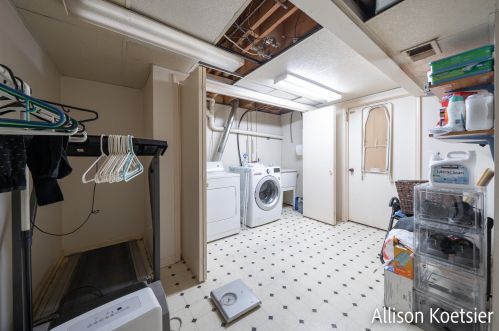 4301 36th St, Grand Rapids MI 49512-1947 exterior