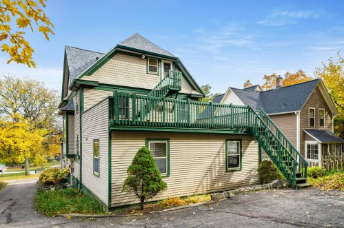 910 Davis St, Kalamazoo MI 49008-1195 exterior