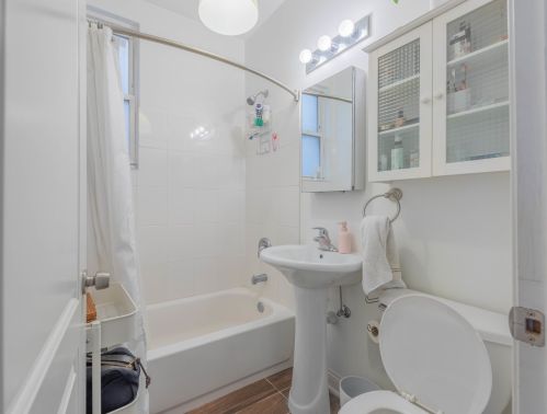 1212 Hubbard St, Chicago IL 60642-6437 exterior