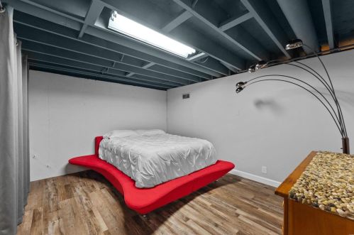 995 Sandstone Dr, Saint Louis MO 63146-5033 exterior