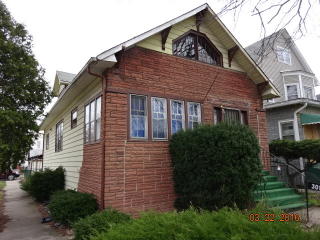 301 10th Ave, Broadview, IL 60153-1536