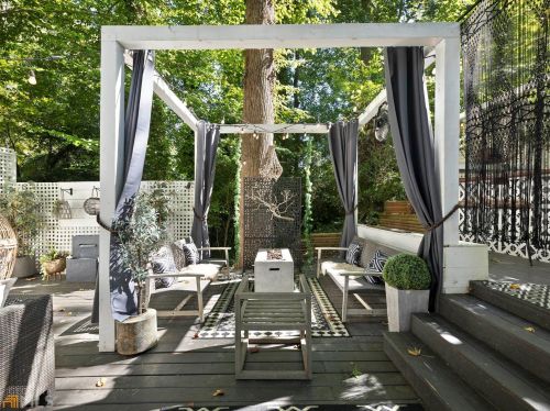 2671 Caldwell Rd, Atlanta GA exterior