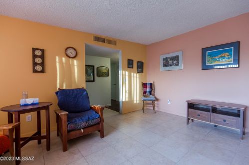 960 Evelyn Ave, Tucson AZ  85710-2641 exterior