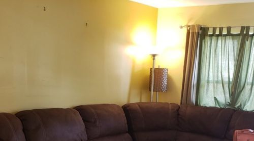 9940 Clyde Ave, Chicago, IL 60617-5240