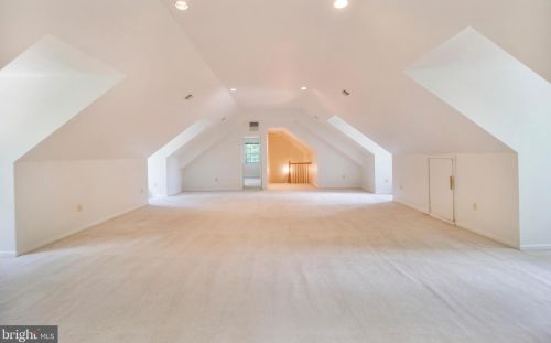 15302 Sweetridge Rd, Silver Spring MD 20905-3804 exterior