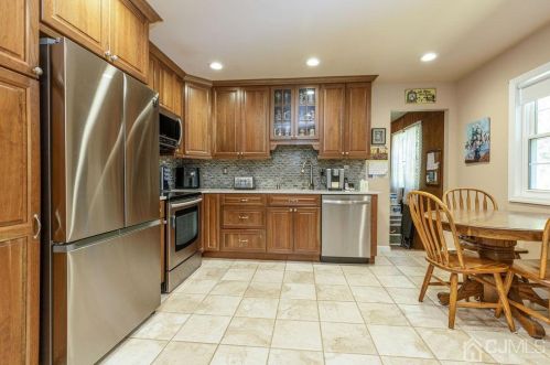 9 Tompkins Rd, Old Bridge NJ 08857-1846 exterior