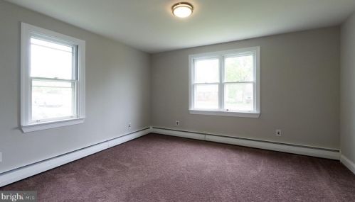 831 Hanover St, Pottstown PA  19464-4254 exterior