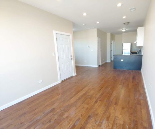 3249 Archer Ave, Chicago, IL 60608