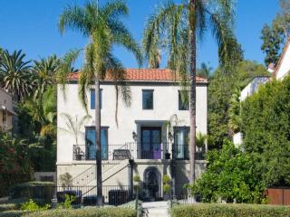 5211 Franklin Ave, Los Angeles CA  90027-3603 exterior